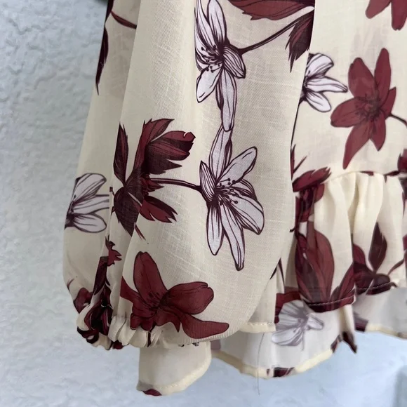 Review Moda Creme Floral Print Blouse by Review (Size M) - Picture 3 of 14